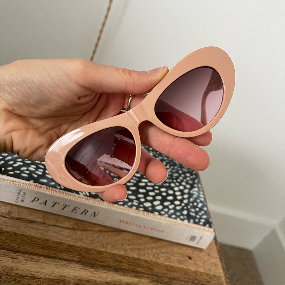 Pink oval sunglasses